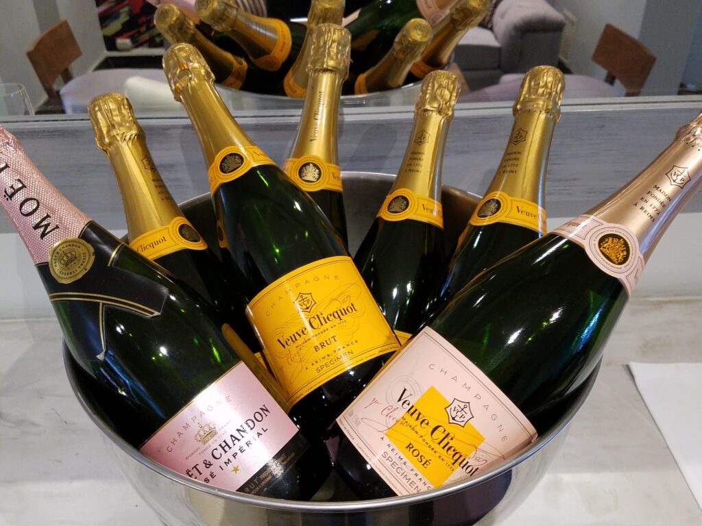 Champagne bucket